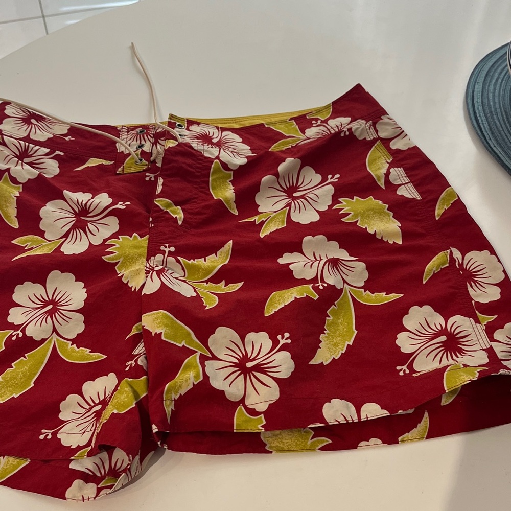 Patagonia Red Floral Swim Shorts with White and Olive Accents